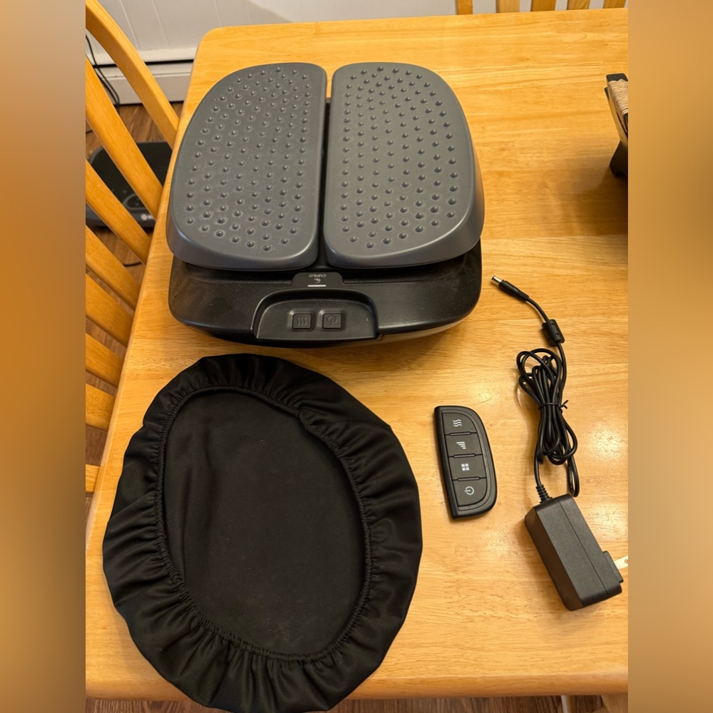 CuPilo Foot Massager